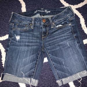Bermuda dark wash jeans shorts!!